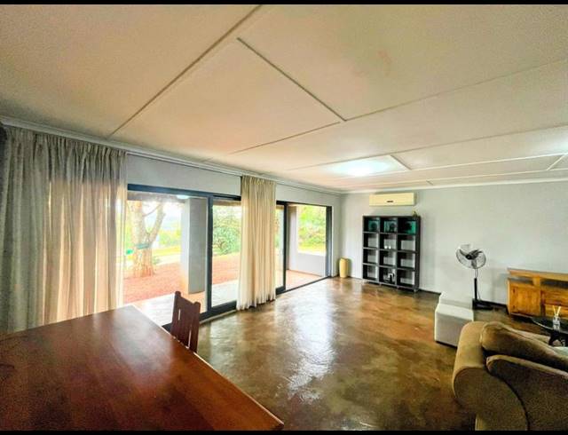 1 BEDROOM HOUSE FOR SALE IN ZINI RIVER ESTATE